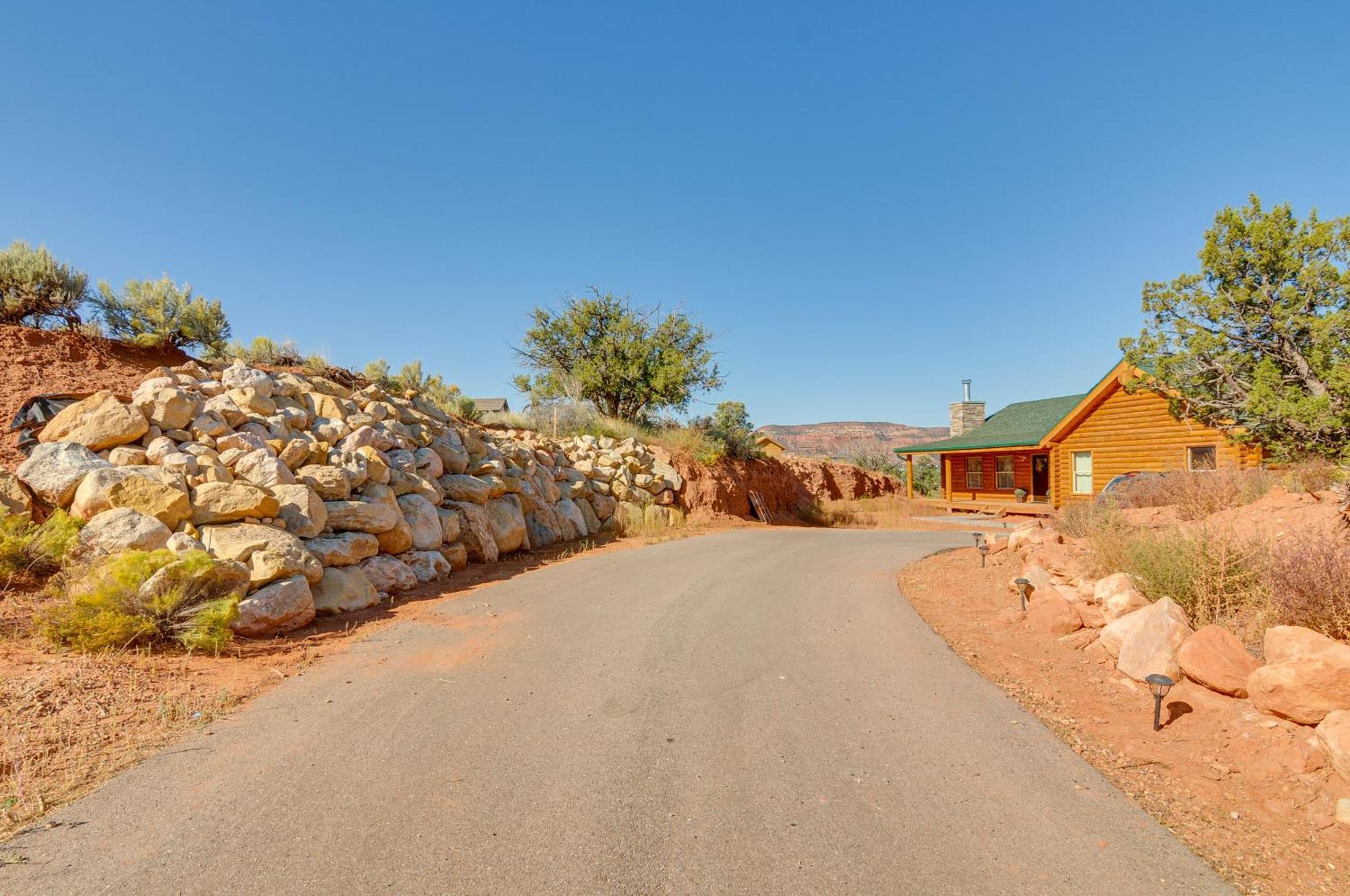 The Cliffrose Cabin - Hike, Relax, Explore! Kanab Exterior foto